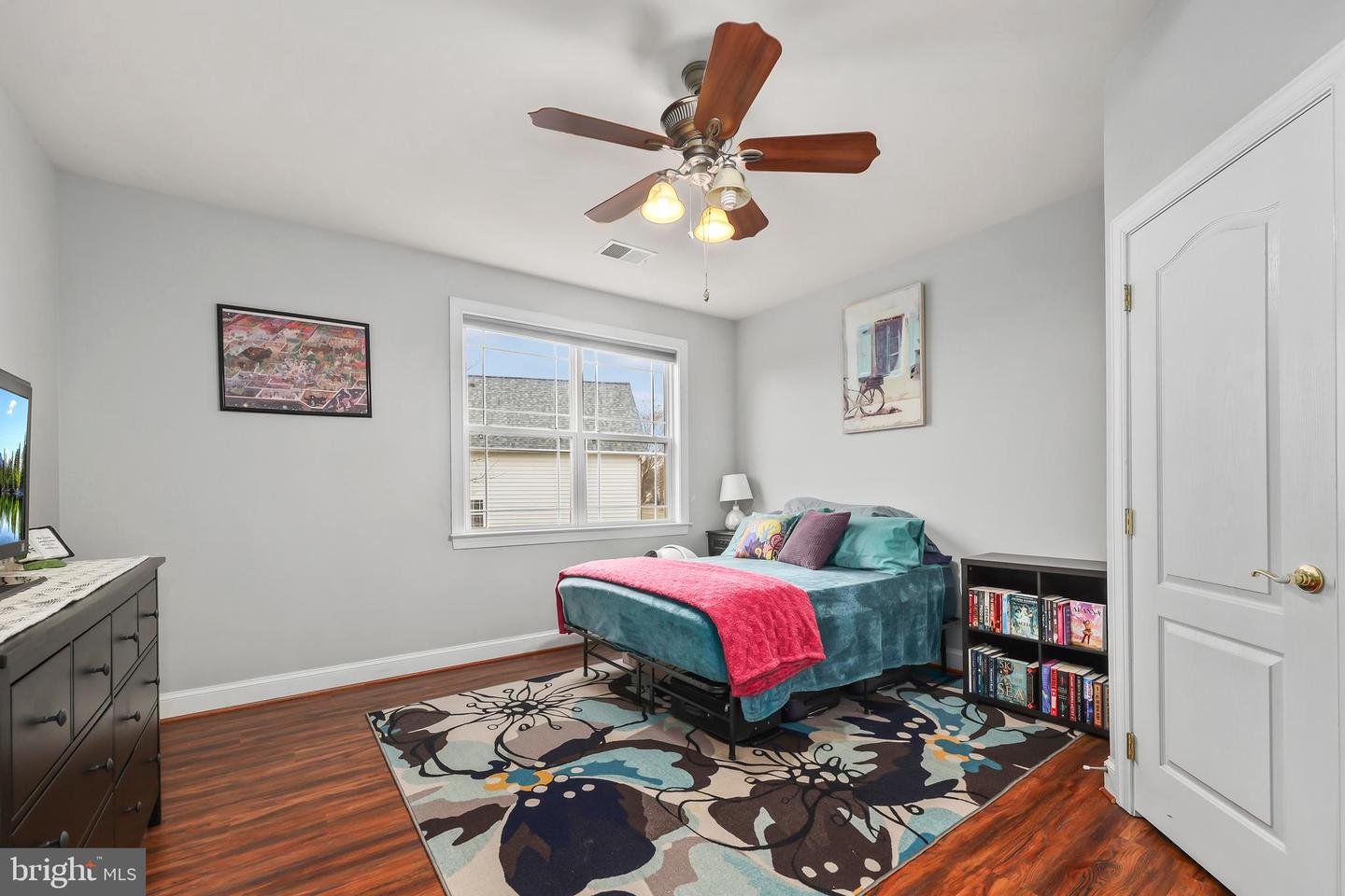 8717 FLOWERING DOGWOOD LN, LORTON, Virginia 22079, 4 Bedrooms Bedrooms, ,4 BathroomsBathrooms,Residential,For sale,8717 FLOWERING DOGWOOD LN,VAFX2292138 MLS # VAFX2292138