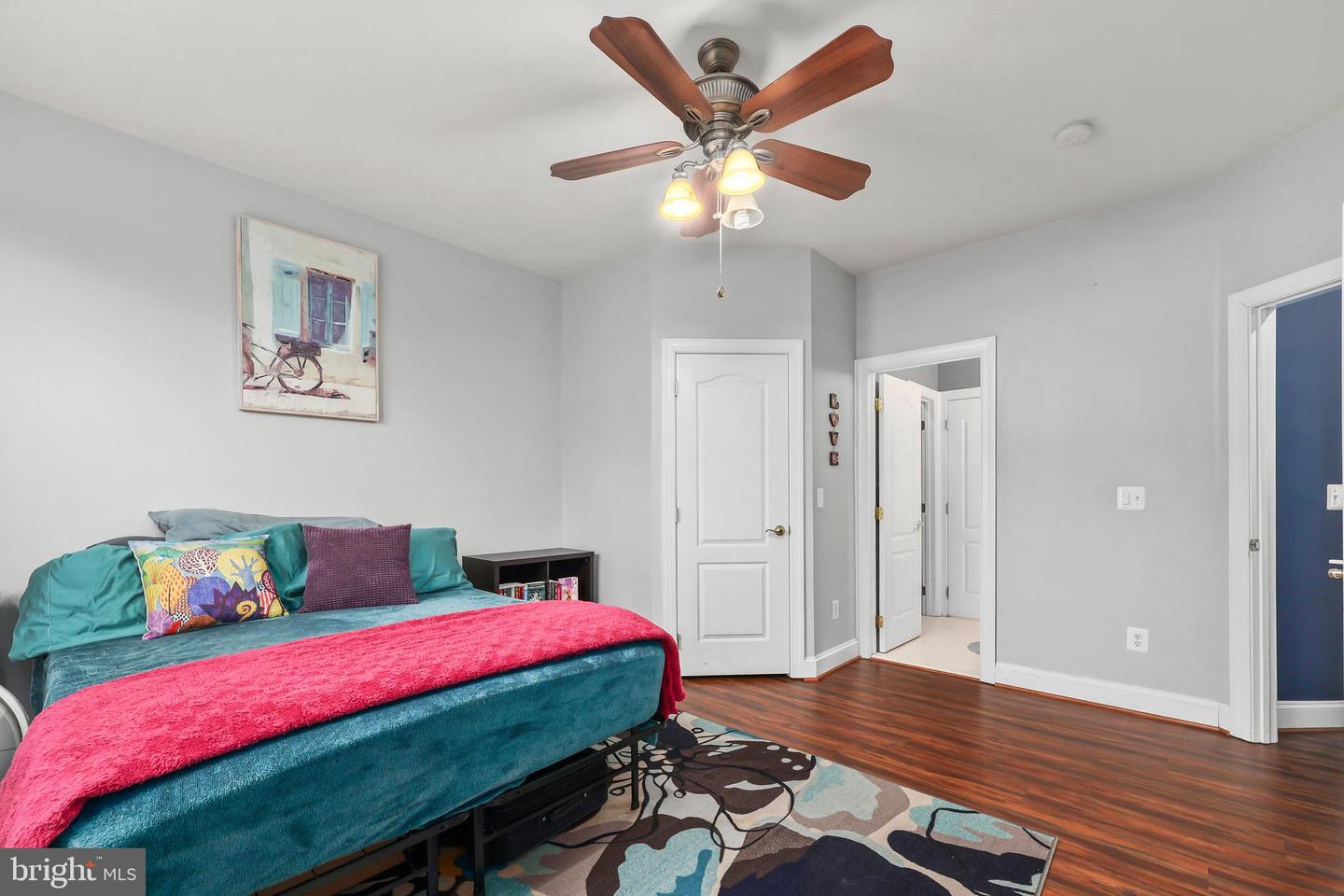 8717 FLOWERING DOGWOOD LN, LORTON, Virginia 22079, 4 Bedrooms Bedrooms, ,4 BathroomsBathrooms,Residential,For sale,8717 FLOWERING DOGWOOD LN,VAFX2292138 MLS # VAFX2292138