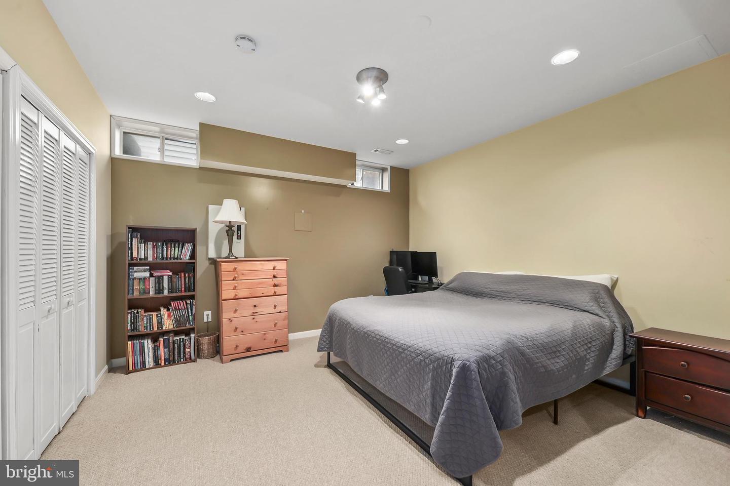 8717 FLOWERING DOGWOOD LN, LORTON, Virginia 22079, 4 Bedrooms Bedrooms, ,4 BathroomsBathrooms,Residential,For sale,8717 FLOWERING DOGWOOD LN,VAFX2292138 MLS # VAFX2292138