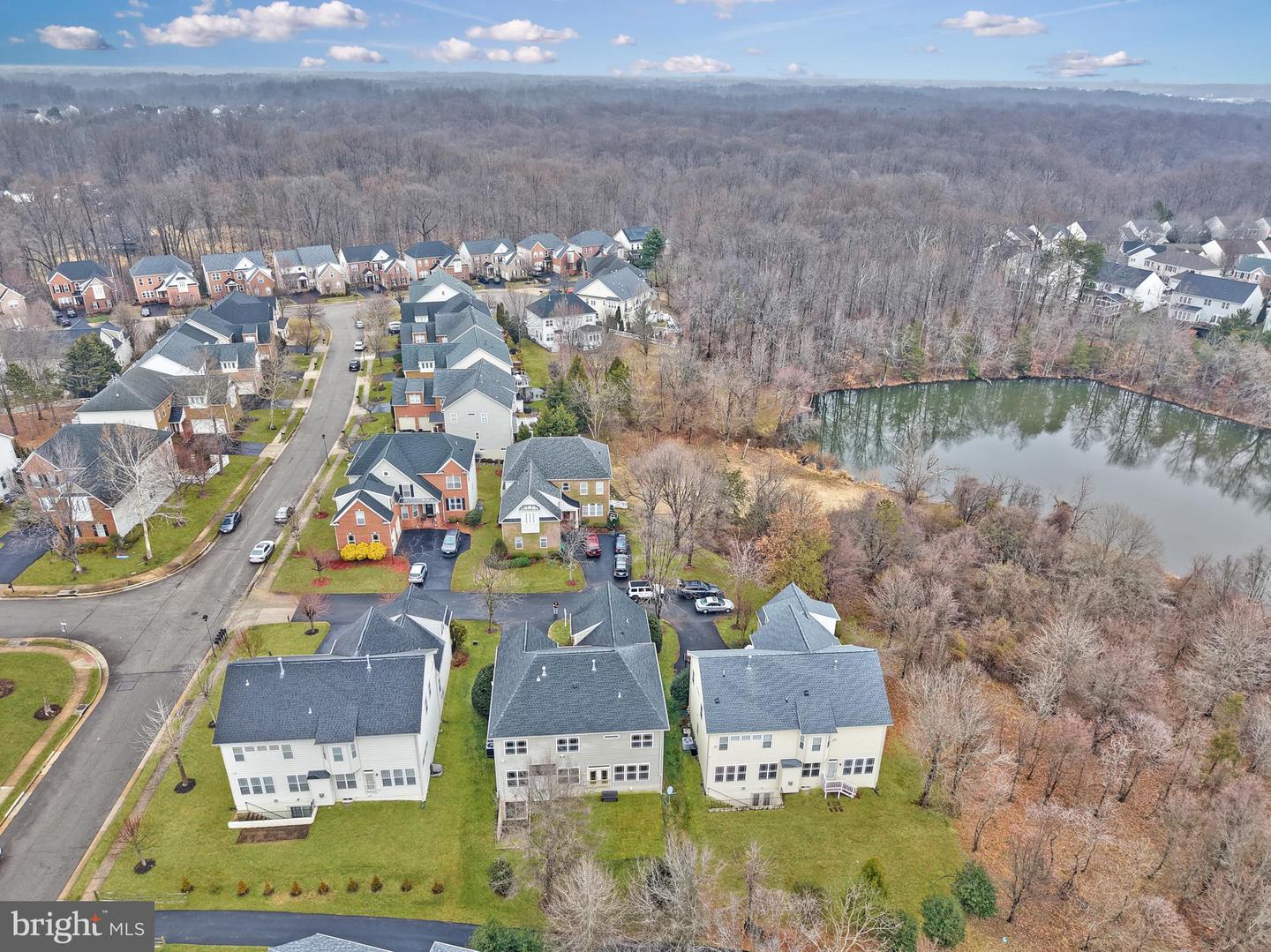 8717 FLOWERING DOGWOOD LN, LORTON, Virginia 22079, 4 Bedrooms Bedrooms, ,4 BathroomsBathrooms,Residential,For sale,8717 FLOWERING DOGWOOD LN,VAFX2292138 MLS # VAFX2292138