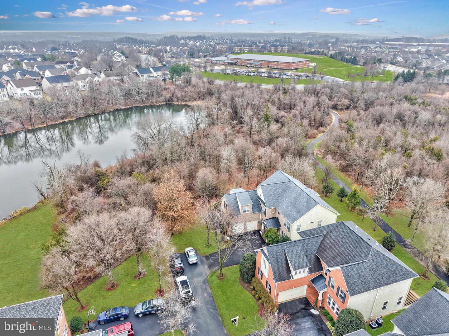 8717 FLOWERING DOGWOOD LN, LORTON, Virginia 22079, 4 Bedrooms Bedrooms, ,4 BathroomsBathrooms,Residential,For sale,8717 FLOWERING DOGWOOD LN,VAFX2292138 MLS # VAFX2292138