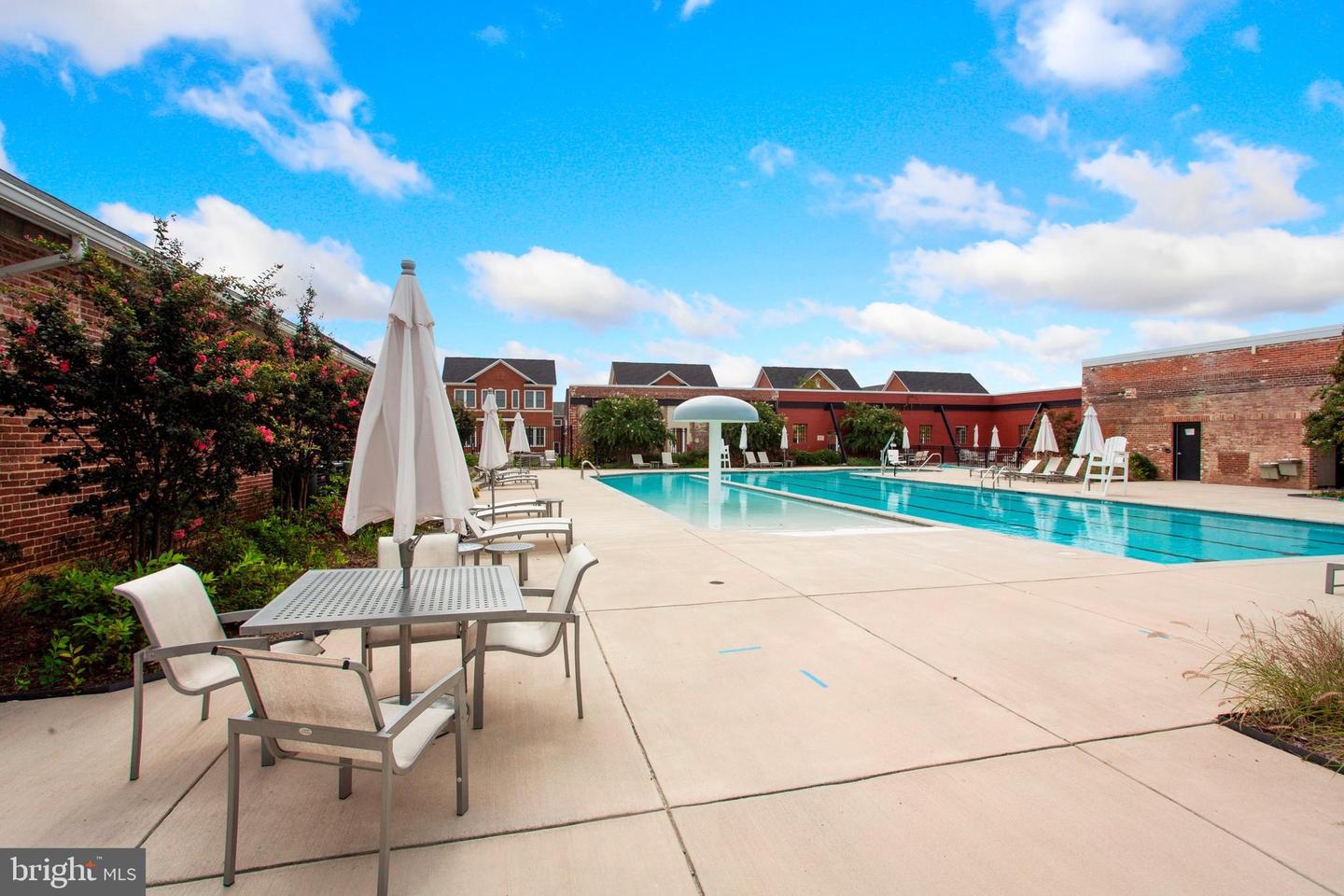 8717 FLOWERING DOGWOOD LN, LORTON, Virginia 22079, 4 Bedrooms Bedrooms, ,4 BathroomsBathrooms,Residential,For sale,8717 FLOWERING DOGWOOD LN,VAFX2292138 MLS # VAFX2292138