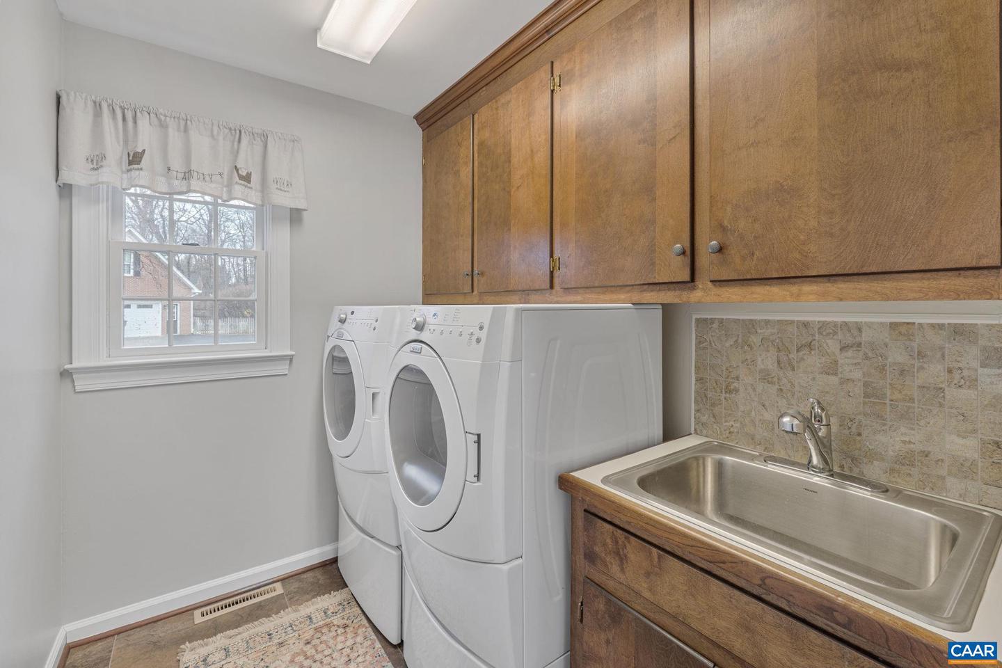 124 PELHAM WOODS CIR, WAYNESBORO, Virginia 22980, 5 Bedrooms Bedrooms, ,3 BathroomsBathrooms,Residential,For sale,124 PELHAM WOODS CIR,673549 MLS # 673549