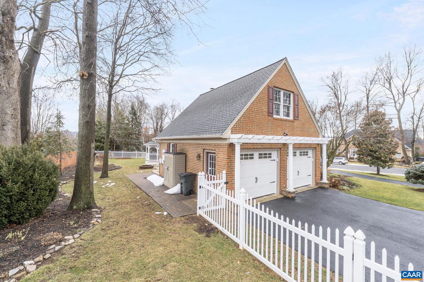 124 PELHAM WOODS CIR, WAYNESBORO, Virginia 22980, 5 Bedrooms Bedrooms, ,3 BathroomsBathrooms,Residential,For sale,124 PELHAM WOODS CIR,673549 MLS # 673549