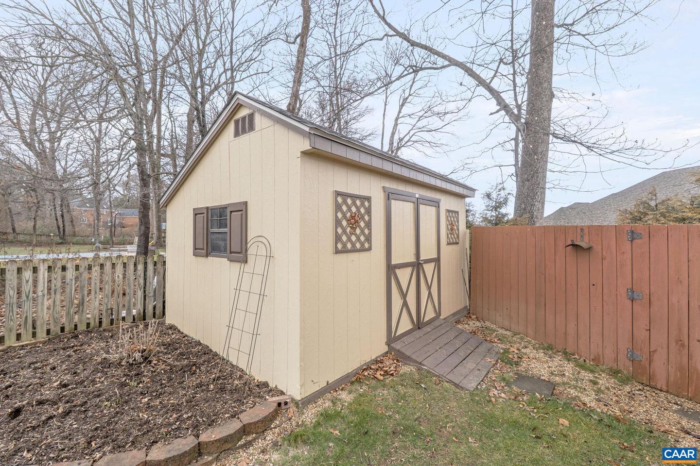 124 PELHAM WOODS CIR, WAYNESBORO, Virginia 22980, 5 Bedrooms Bedrooms, ,3 BathroomsBathrooms,Residential,For sale,124 PELHAM WOODS CIR,673549 MLS # 673549