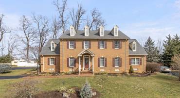 124 PELHAM WOODS CIR, WAYNESBORO, Virginia 22980, 5 Bedrooms Bedrooms, ,3 BathroomsBathrooms,Residential,For sale,124 PELHAM WOODS CIR,673549 MLS # 673549