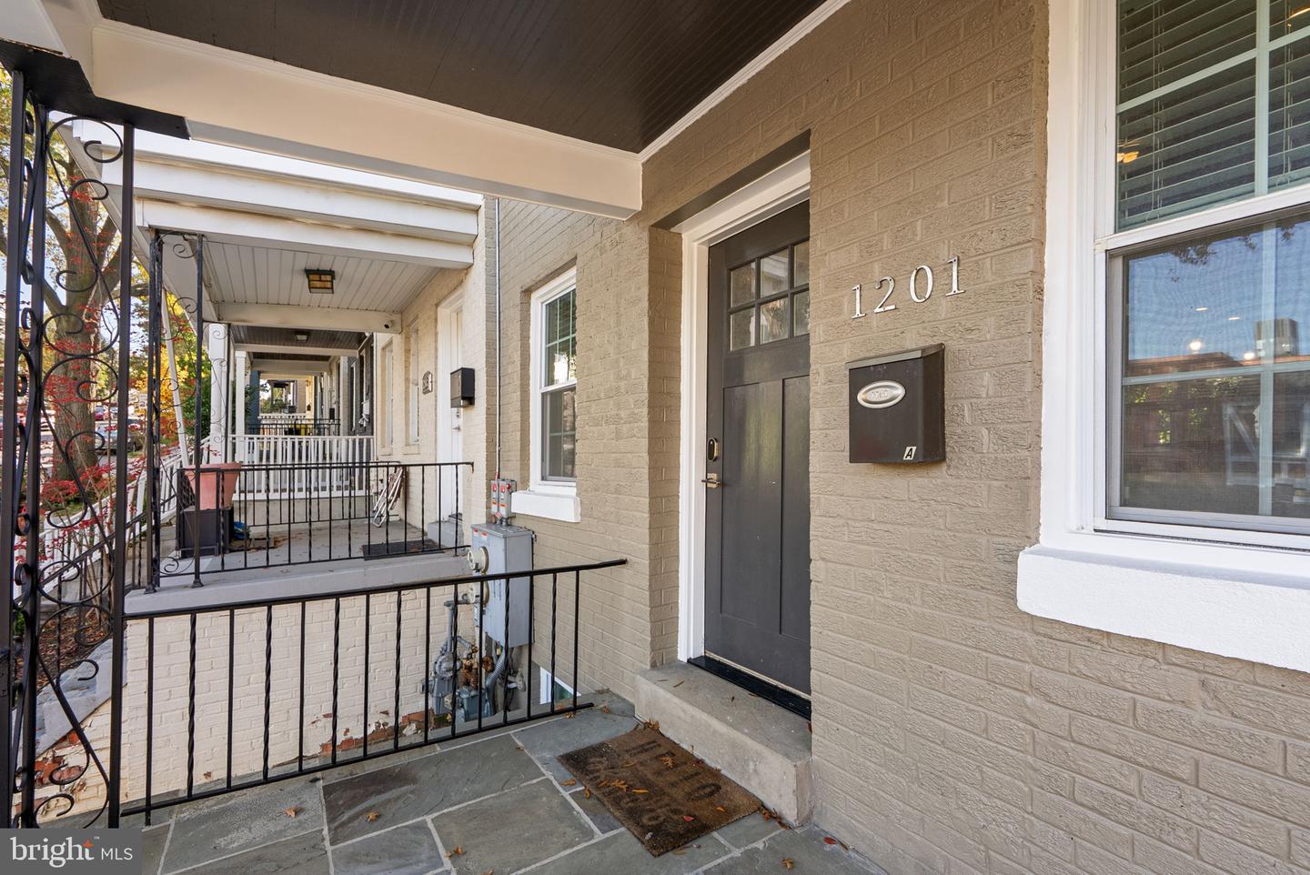 1201 QUEEN ST NE, WASHINGTON, District Of Columbia 20002, 5 Bedrooms Bedrooms, ,3 BathroomsBathrooms,Residential,For sale,1201 QUEEN ST NE,DCDC2247372 MLS # DCDC2247372