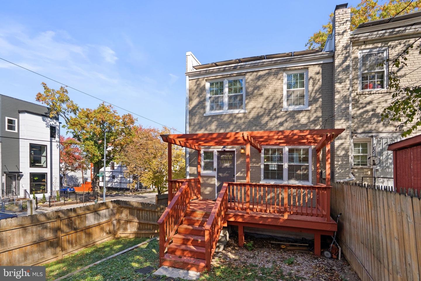 1201 QUEEN ST NE, WASHINGTON, District Of Columbia 20002, 5 Bedrooms Bedrooms, ,3 BathroomsBathrooms,Residential,For sale,1201 QUEEN ST NE,DCDC2247372 MLS # DCDC2247372