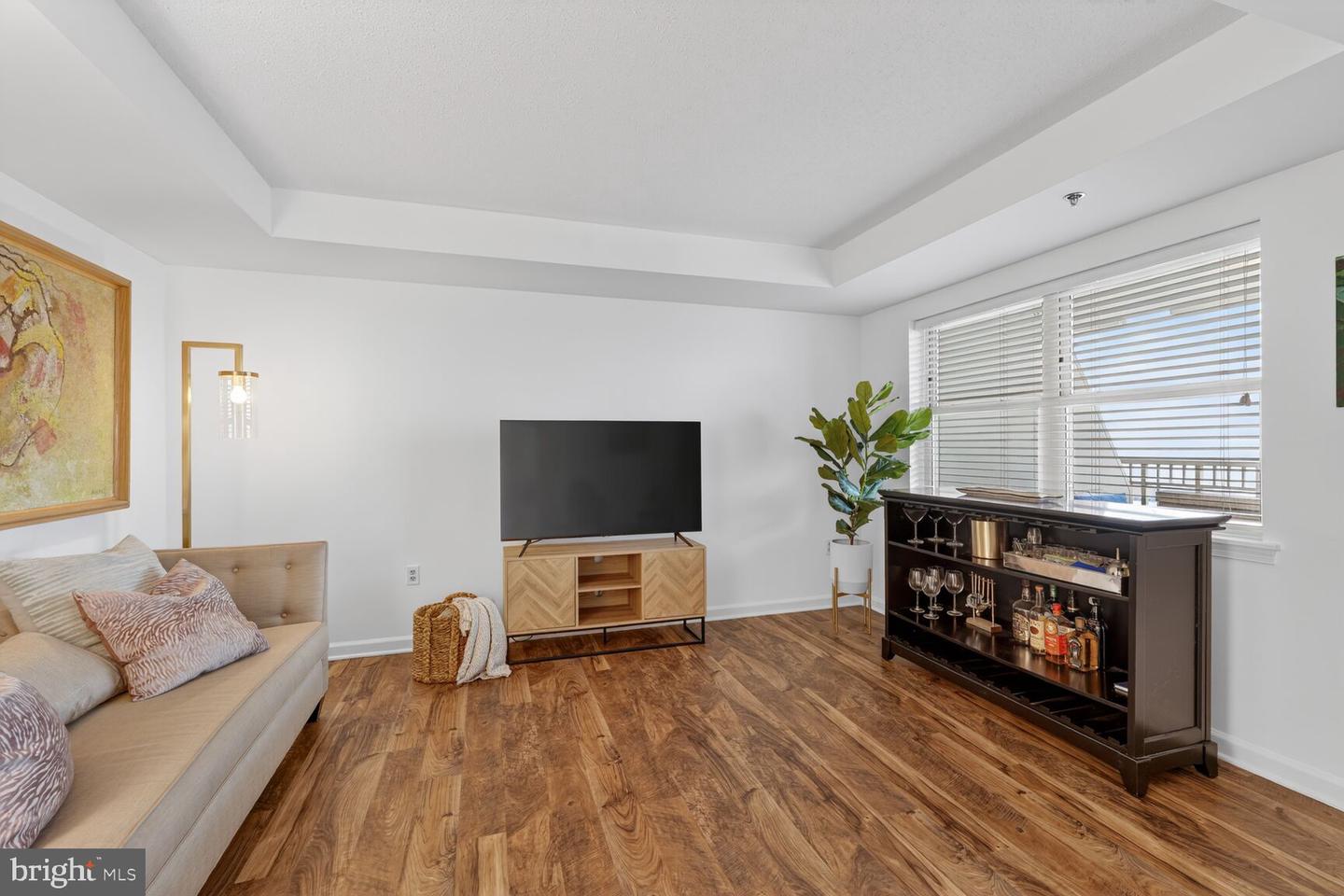 900 N TAYLOR ST #1612, ARLINGTON, Virginia 22203, 2 Bedrooms Bedrooms, 5 Rooms Rooms,2 BathroomsBathrooms,Residential,For sale,900 N TAYLOR ST #1612,VAAR2069192 MLS # VAAR2069192