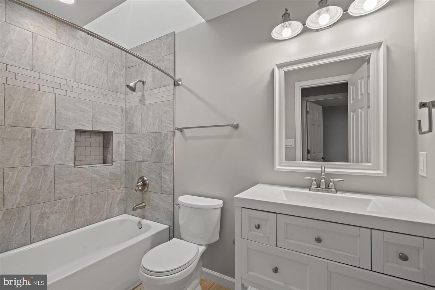 1017 CROTON DR, ALEXANDRIA, Virginia 22308, 3 Bedrooms Bedrooms, ,2 BathroomsBathrooms,Residential,For sale,1017 CROTON DR,VAFX2292490 MLS # VAFX2292490