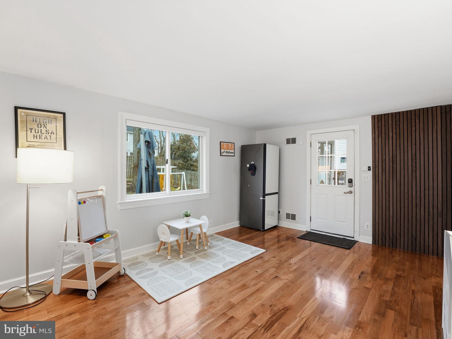 1608 CRESTWOOD DR, ALEXANDRIA, Virginia 22302, 3 Bedrooms Bedrooms, ,3 BathroomsBathrooms,Residential,For sale,1608 CRESTWOOD DR,VAAX2054444 MLS # VAAX2054444