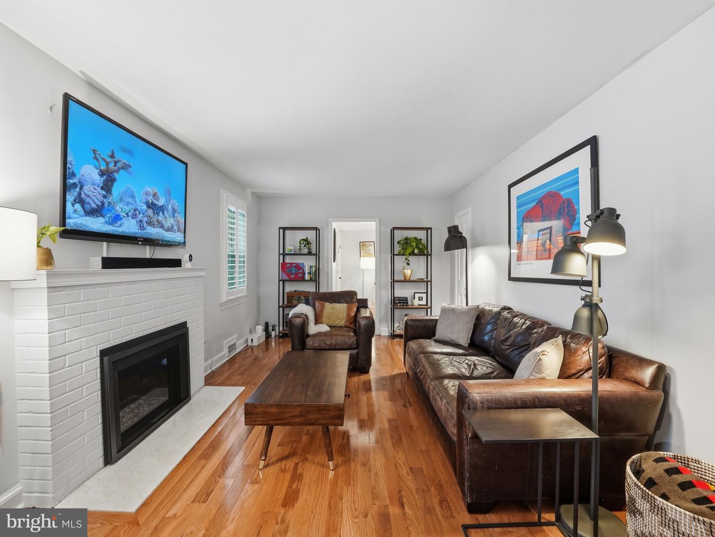 1608 CRESTWOOD DR, ALEXANDRIA, Virginia 22302, 3 Bedrooms Bedrooms, ,3 BathroomsBathrooms,Residential,For sale,1608 CRESTWOOD DR,VAAX2054444 MLS # VAAX2054444