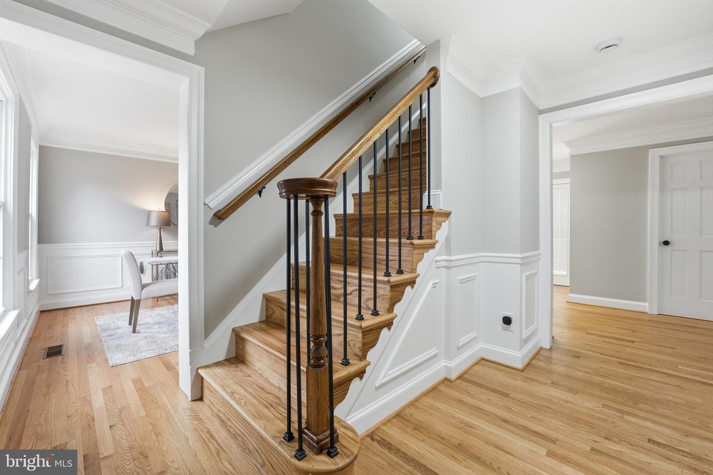 9438 WALLINGFORD DR, BURKE, Virginia 22015, 4 Bedrooms Bedrooms, ,3 BathroomsBathrooms,Residential,For sale,9438 WALLINGFORD DR,VAFX2292560 MLS # VAFX2292560