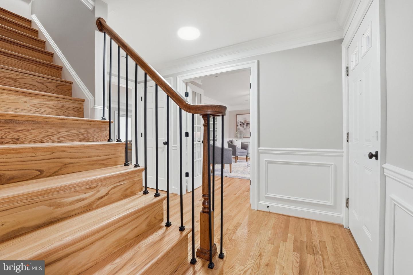 9438 WALLINGFORD DR, BURKE, Virginia 22015, 4 Bedrooms Bedrooms, ,3 BathroomsBathrooms,Residential,For sale,9438 WALLINGFORD DR,VAFX2292560 MLS # VAFX2292560