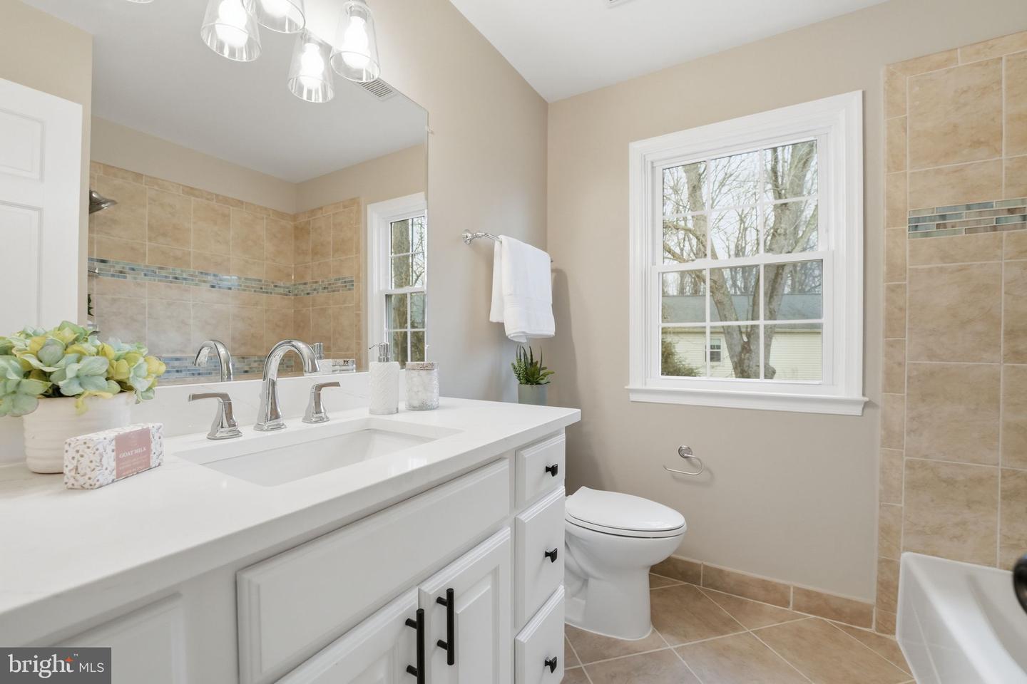 9438 WALLINGFORD DR, BURKE, Virginia 22015, 4 Bedrooms Bedrooms, ,3 BathroomsBathrooms,Residential,For sale,9438 WALLINGFORD DR,VAFX2292560 MLS # VAFX2292560