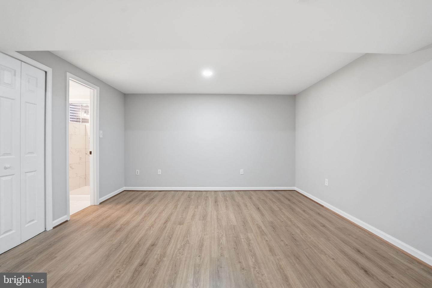 9438 WALLINGFORD DR, BURKE, Virginia 22015, 4 Bedrooms Bedrooms, ,3 BathroomsBathrooms,Residential,For sale,9438 WALLINGFORD DR,VAFX2292560 MLS # VAFX2292560