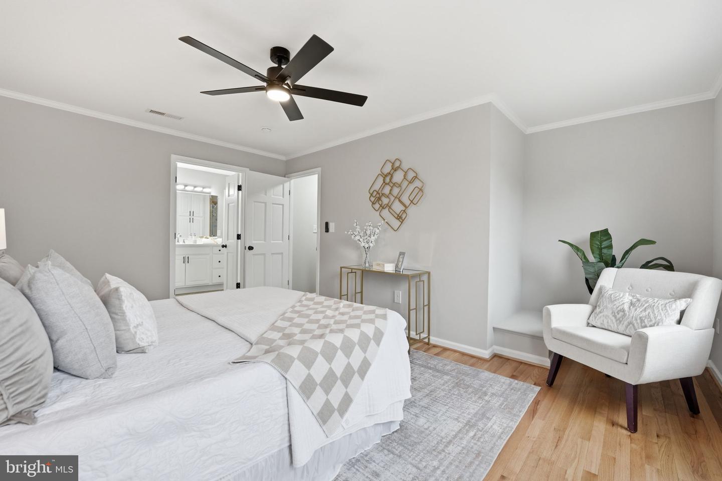 9438 WALLINGFORD DR, BURKE, Virginia 22015, 4 Bedrooms Bedrooms, ,3 BathroomsBathrooms,Residential,For sale,9438 WALLINGFORD DR,VAFX2292560 MLS # VAFX2292560