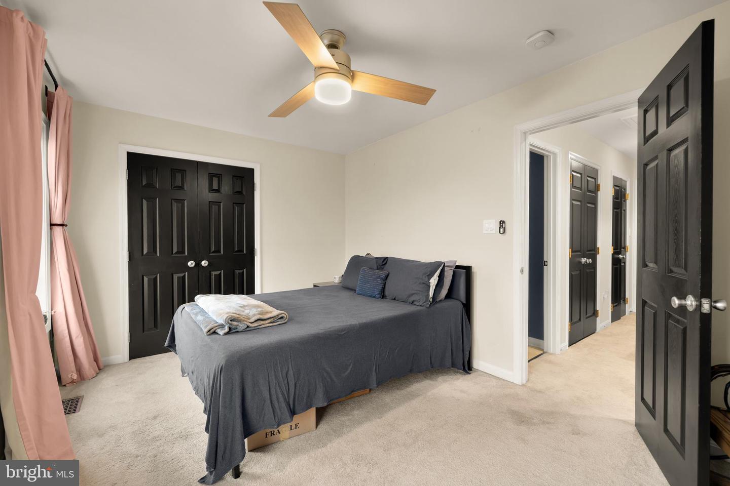 1636 S TAYLOR ST, ARLINGTON, Virginia 22204, 3 Bedrooms Bedrooms, ,2 BathroomsBathrooms,Residential,For sale,1636 S TAYLOR ST,VAAR2069240 MLS # VAAR2069240