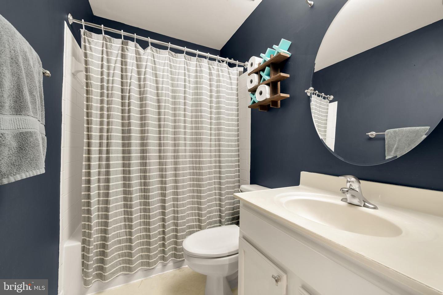 1636 S TAYLOR ST, ARLINGTON, Virginia 22204, 3 Bedrooms Bedrooms, ,2 BathroomsBathrooms,Residential,For sale,1636 S TAYLOR ST,VAAR2069240 MLS # VAAR2069240