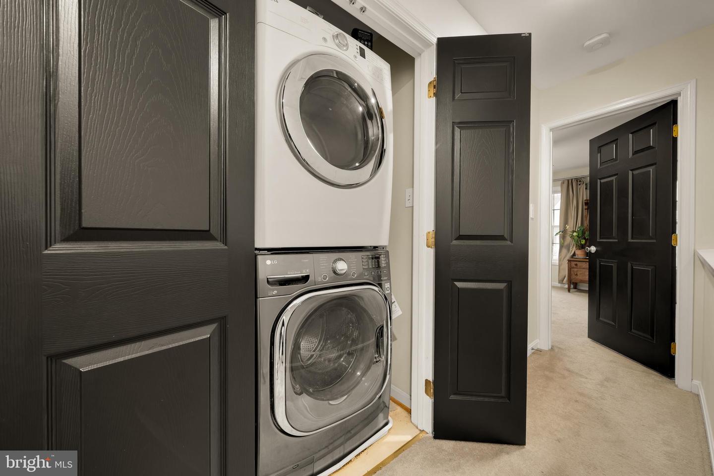 1636 S TAYLOR ST, ARLINGTON, Virginia 22204, 3 Bedrooms Bedrooms, ,2 BathroomsBathrooms,Residential,For sale,1636 S TAYLOR ST,VAAR2069240 MLS # VAAR2069240