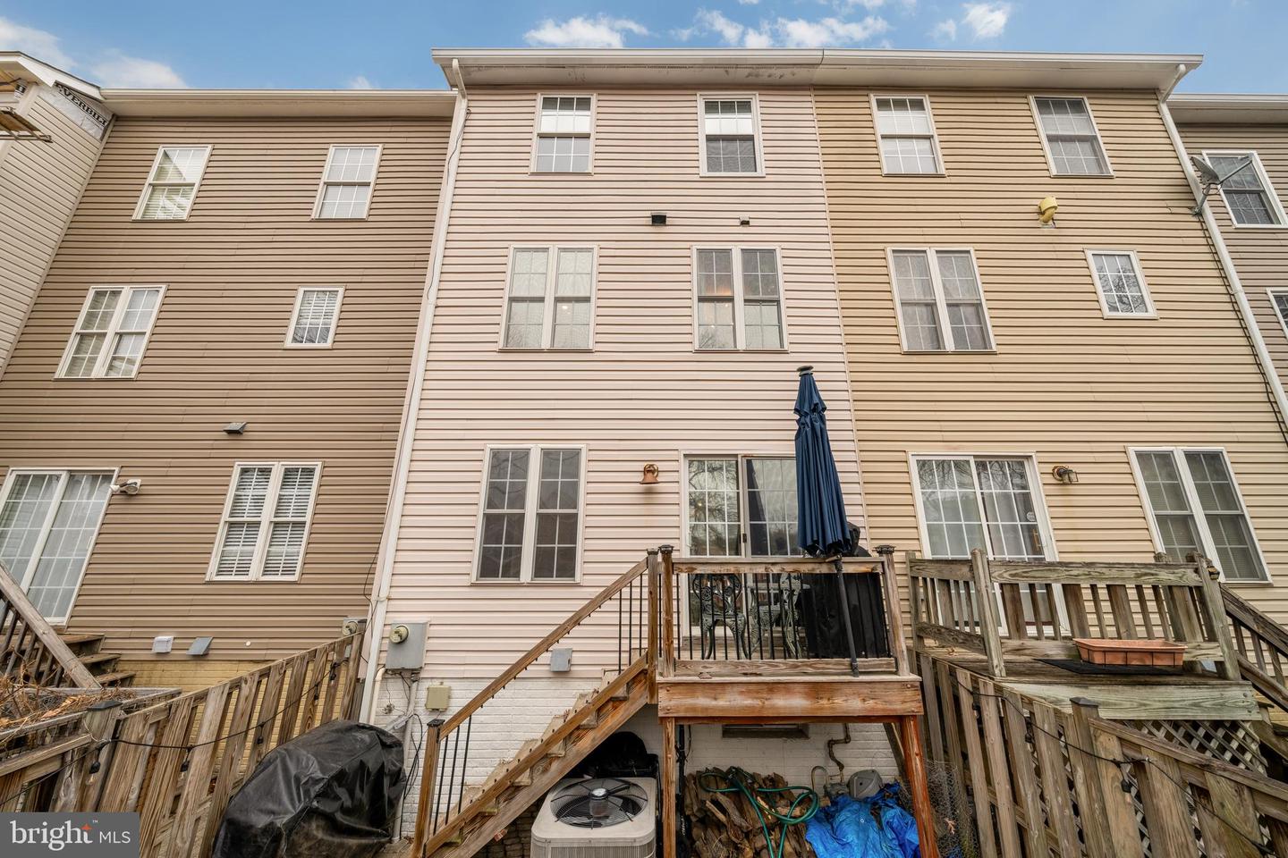 1636 S TAYLOR ST, ARLINGTON, Virginia 22204, 3 Bedrooms Bedrooms, ,2 BathroomsBathrooms,Residential,For sale,1636 S TAYLOR ST,VAAR2069240 MLS # VAAR2069240