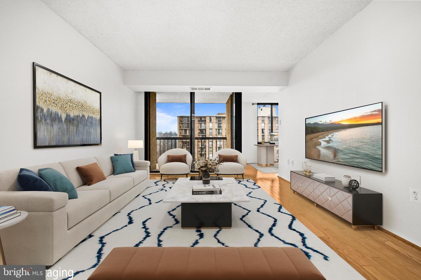 4500 S FOUR MILE RUN DR S #910, ARLINGTON, Virginia 22204, 1 Bedroom Bedrooms, ,1 BathroomBathrooms,Residential,For sale,4500 S FOUR MILE RUN DR S #910,VAAR2069306 MLS # VAAR2069306