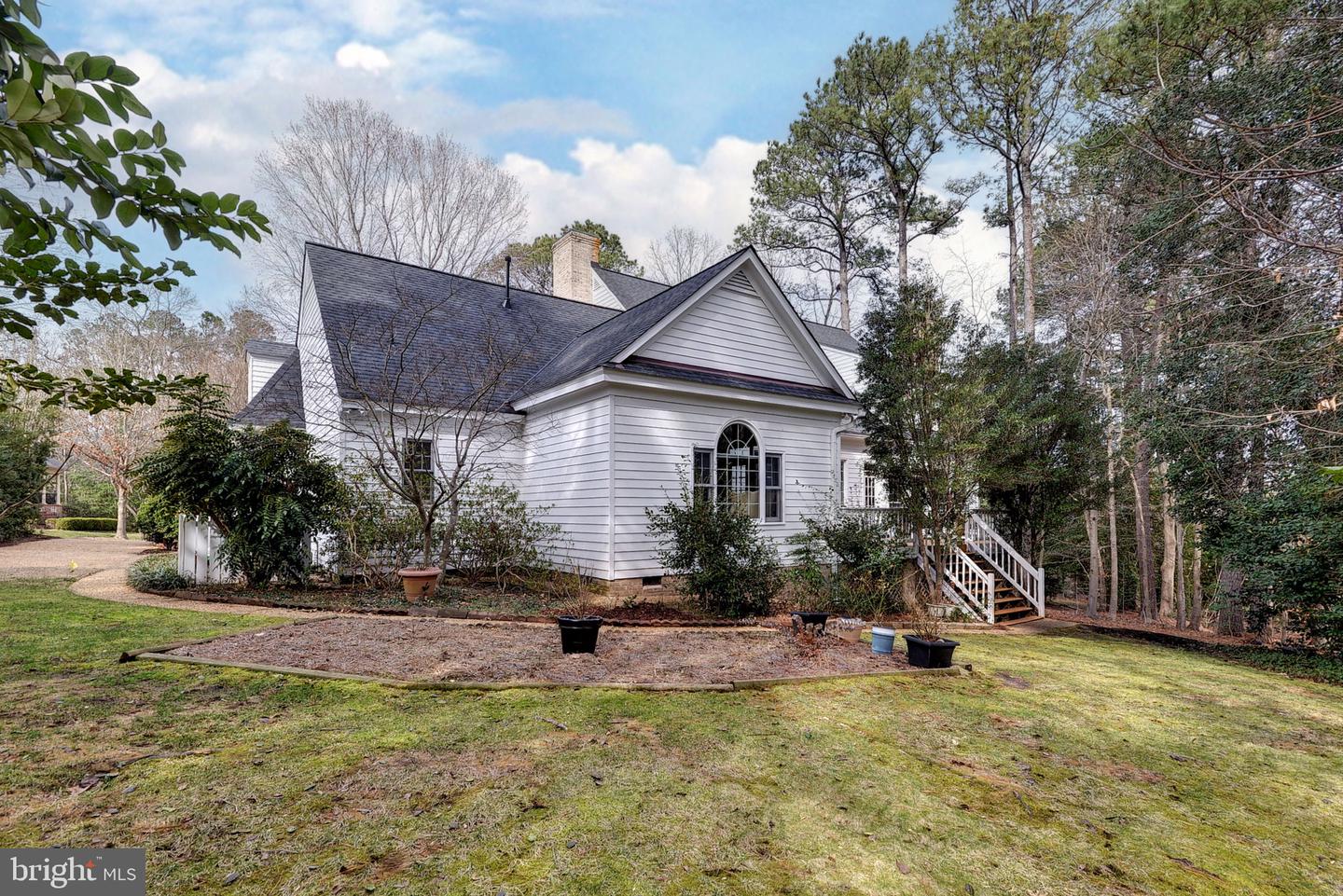 110 WORKINGTON, WILLIAMSBURG, Virginia 23188, 4 Bedrooms Bedrooms, 9 Rooms Rooms,4 BathroomsBathrooms,Residential,For sale,110 WORKINGTON,VAJC2000606 MLS # VAJC2000606