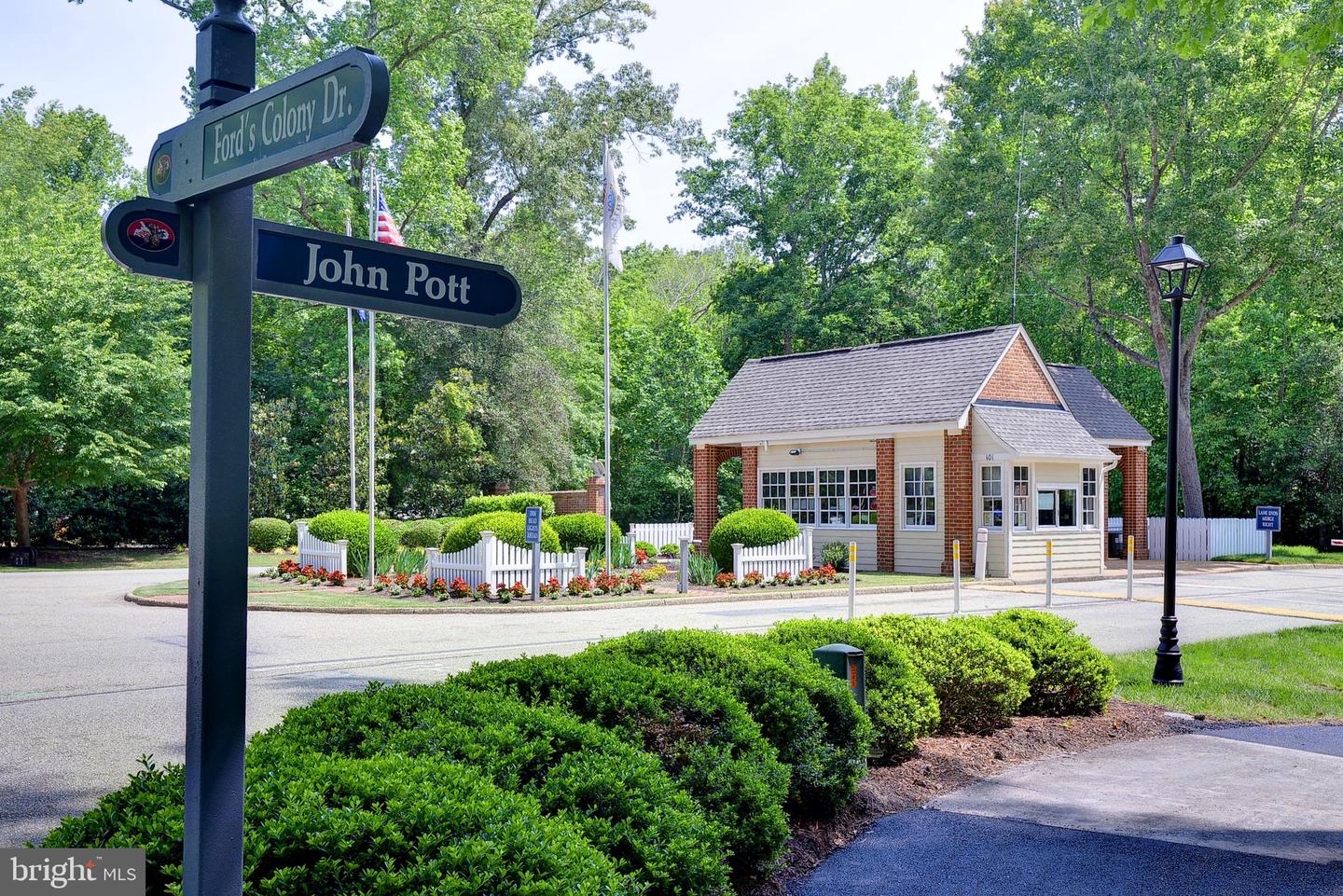 110 WORKINGTON, WILLIAMSBURG, Virginia 23188, 4 Bedrooms Bedrooms, 9 Rooms Rooms,4 BathroomsBathrooms,Residential,For sale,110 WORKINGTON,VAJC2000606 MLS # VAJC2000606