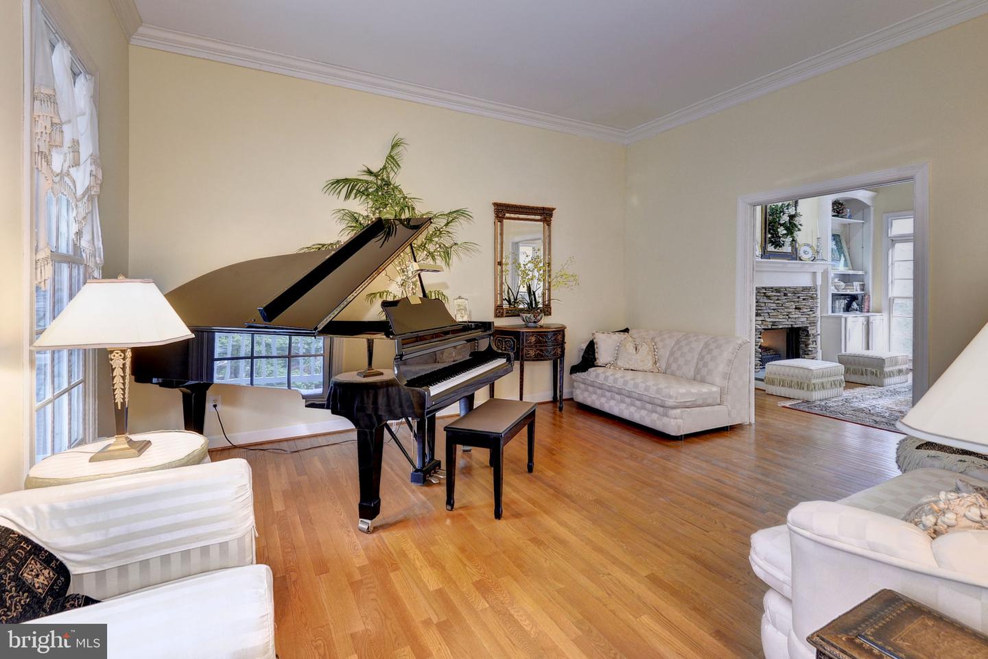 110 WORKINGTON, WILLIAMSBURG, Virginia 23188, 4 Bedrooms Bedrooms, 9 Rooms Rooms,4 BathroomsBathrooms,Residential,For sale,110 WORKINGTON,VAJC2000606 MLS # VAJC2000606