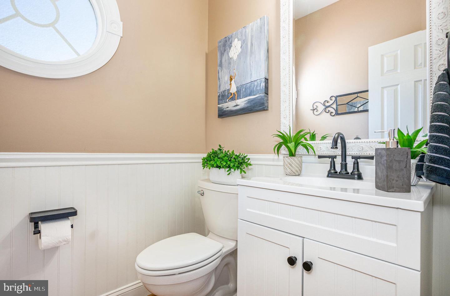 5 SMALL BEAR CT, STAFFORD, Virginia 22556, 5 Bedrooms Bedrooms, ,4 BathroomsBathrooms,Residential,For sale,5 SMALL BEAR CT,VAST2046486 MLS # VAST2046486