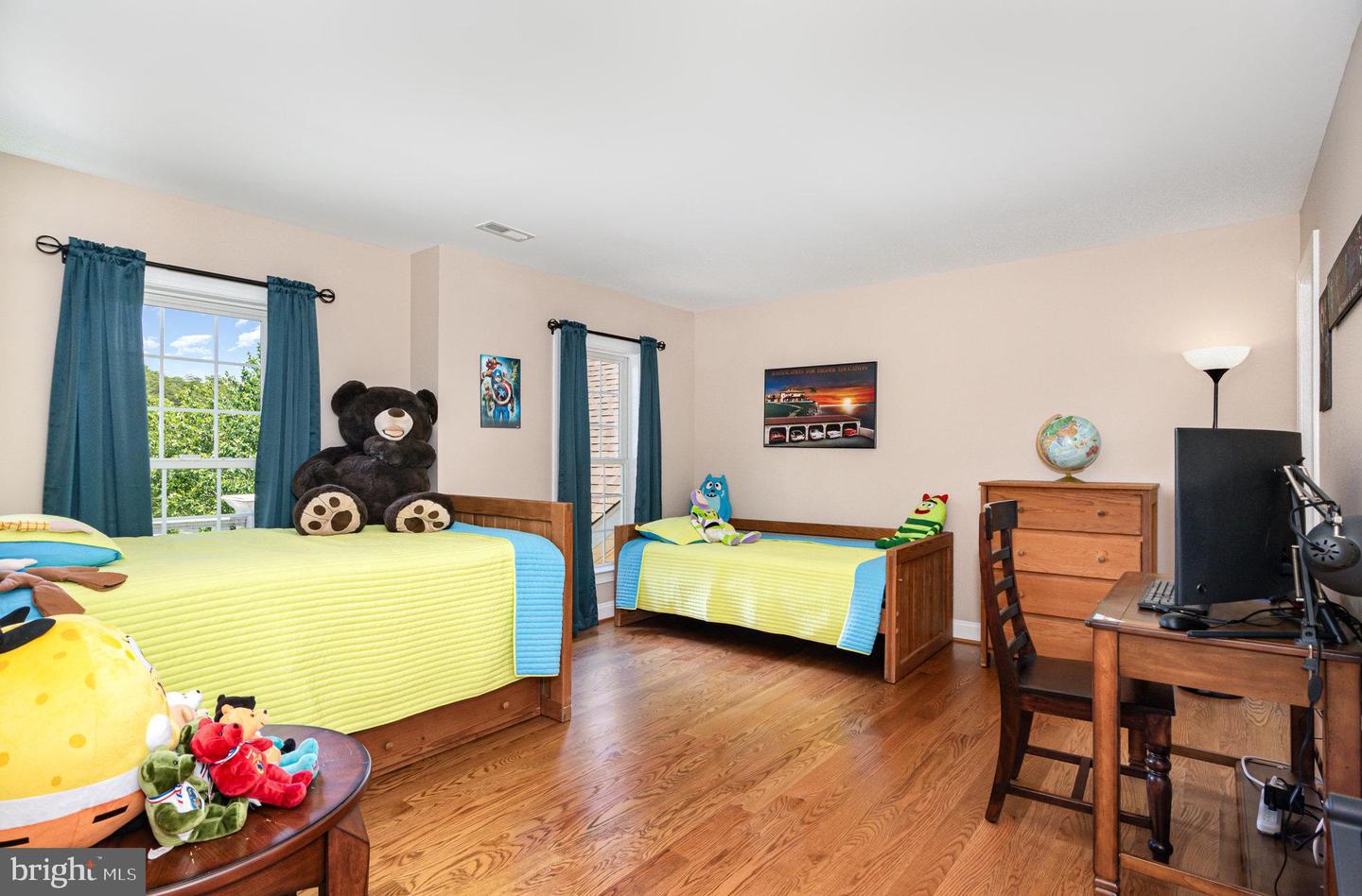 5 SMALL BEAR CT, STAFFORD, Virginia 22556, 5 Bedrooms Bedrooms, ,4 BathroomsBathrooms,Residential,For sale,5 SMALL BEAR CT,VAST2046486 MLS # VAST2046486