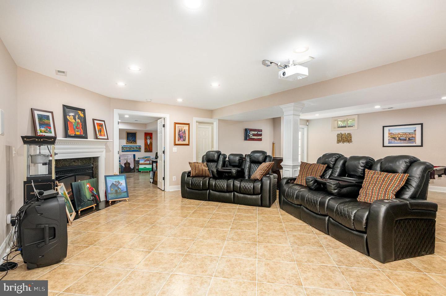 5 SMALL BEAR CT, STAFFORD, Virginia 22556, 5 Bedrooms Bedrooms, ,4 BathroomsBathrooms,Residential,For sale,5 SMALL BEAR CT,VAST2046486 MLS # VAST2046486