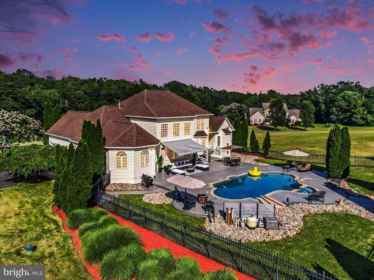 5 SMALL BEAR CT, STAFFORD, Virginia 22556, 5 Bedrooms Bedrooms, ,4 BathroomsBathrooms,Residential,For sale,5 SMALL BEAR CT,VAST2046486 MLS # VAST2046486