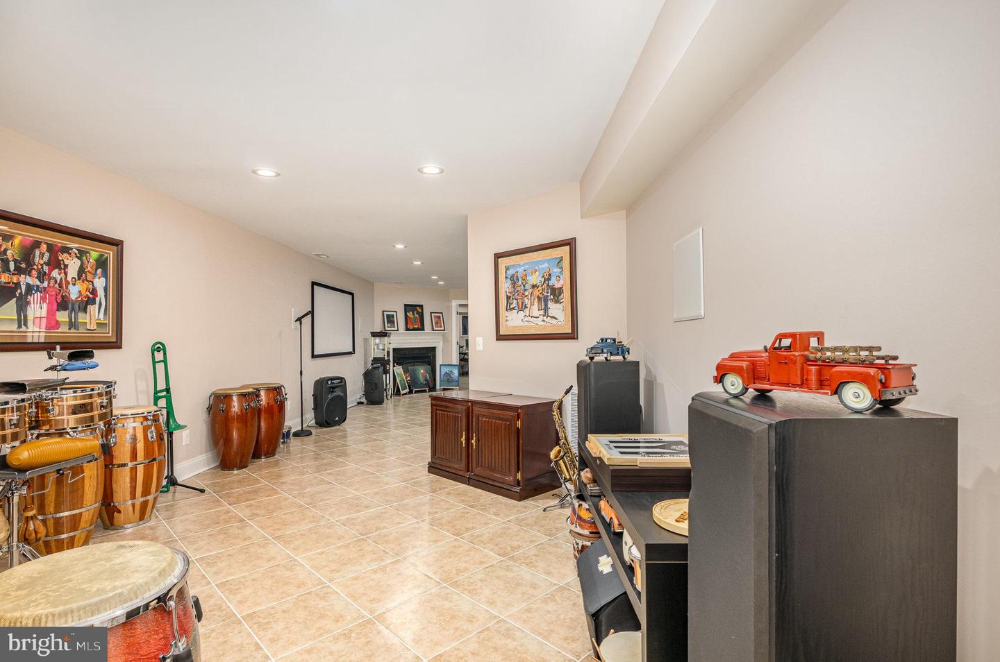 5 SMALL BEAR CT, STAFFORD, Virginia 22556, 5 Bedrooms Bedrooms, ,4 BathroomsBathrooms,Residential,For sale,5 SMALL BEAR CT,VAST2046486 MLS # VAST2046486