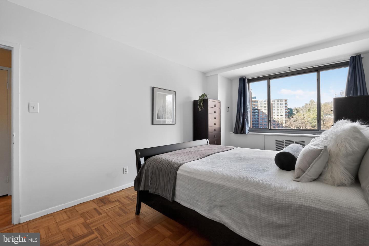 4200 CATHEDRAL AVE NW #1001, WASHINGTON, District Of Columbia 20016, 2 Bedrooms Bedrooms, 5 Rooms Rooms,1 BathroomBathrooms,Residential,For sale,4200 CATHEDRAL AVE NW #1001,DCDC2248142 MLS # DCDC2248142