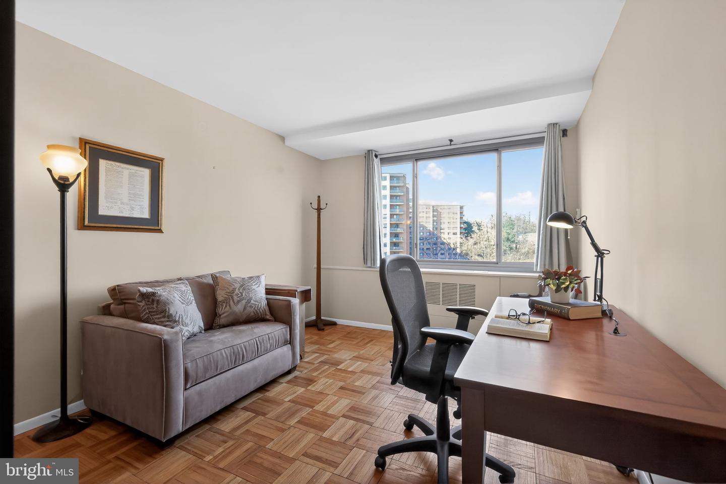 4200 CATHEDRAL AVE NW #1001, WASHINGTON, District Of Columbia 20016, 2 Bedrooms Bedrooms, 5 Rooms Rooms,1 BathroomBathrooms,Residential,For sale,4200 CATHEDRAL AVE NW #1001,DCDC2248142 MLS # DCDC2248142