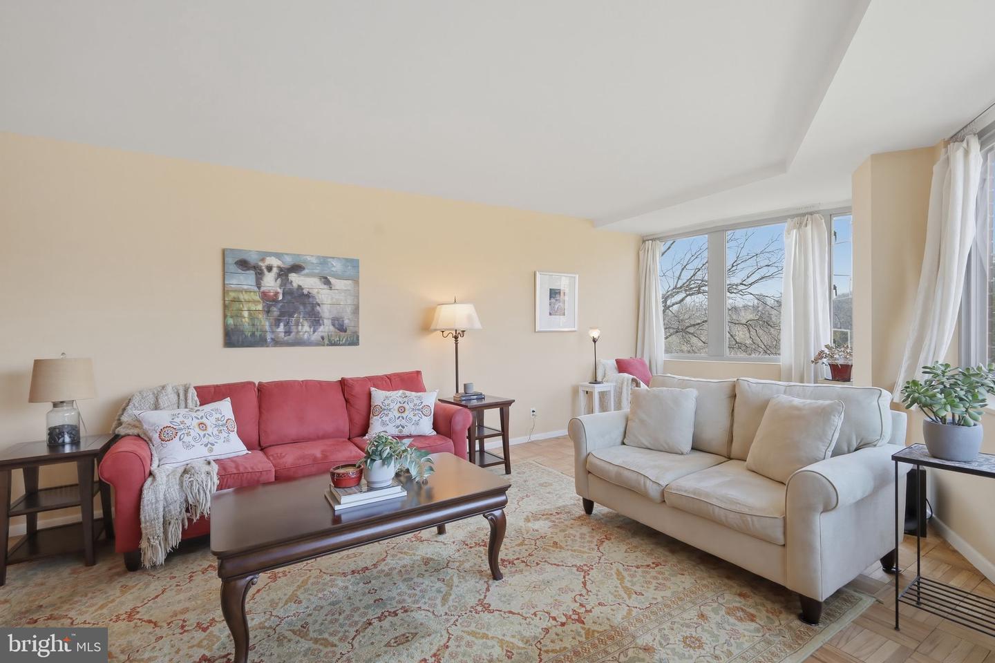 4200 CATHEDRAL AVE NW #1001, WASHINGTON, District Of Columbia 20016, 2 Bedrooms Bedrooms, 5 Rooms Rooms,1 BathroomBathrooms,Residential,For sale,4200 CATHEDRAL AVE NW #1001,DCDC2248142 MLS # DCDC2248142
