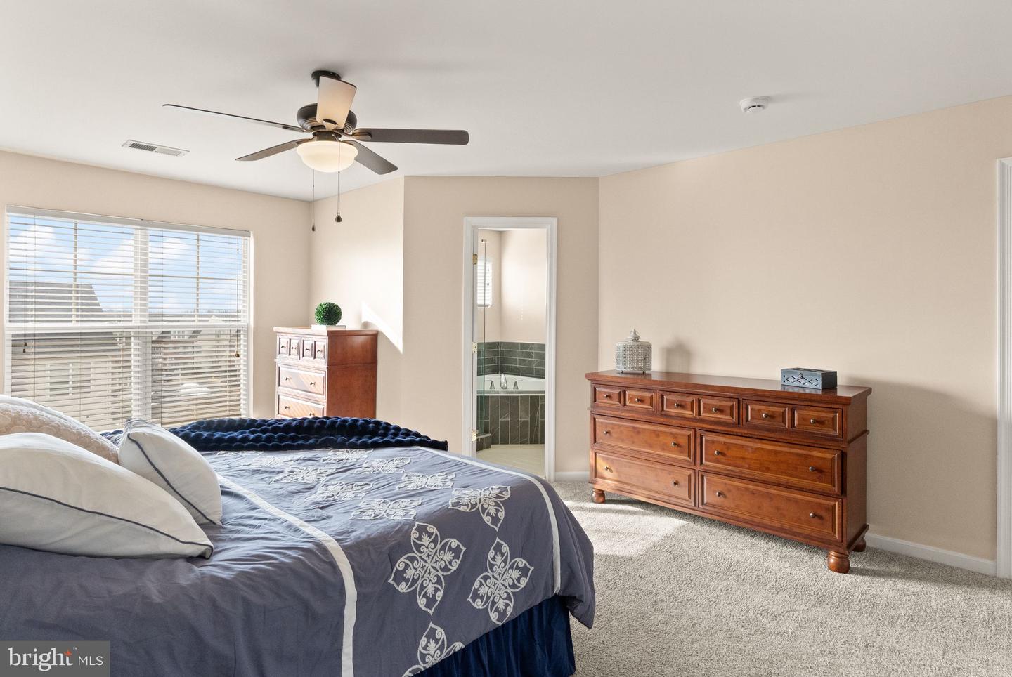 11863 BENTON LAKE RD, BRISTOW, Virginia 20136, 3 Bedrooms Bedrooms, ,3 BathroomsBathrooms,Residential,For sale,11863 BENTON LAKE RD,VAPW2113440 MLS # VAPW2113440