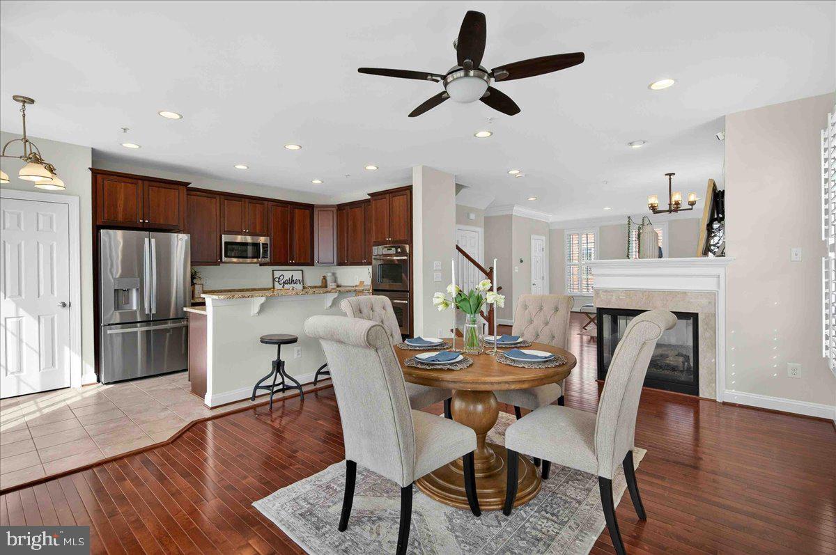 2081 HUTCHISON GROVE CT, FALLS CHURCH, Virginia 22043, 3 Bedrooms Bedrooms, ,2 BathroomsBathrooms,Residential,For sale,2081 HUTCHISON GROVE CT,VAFX2293160 MLS # VAFX2293160