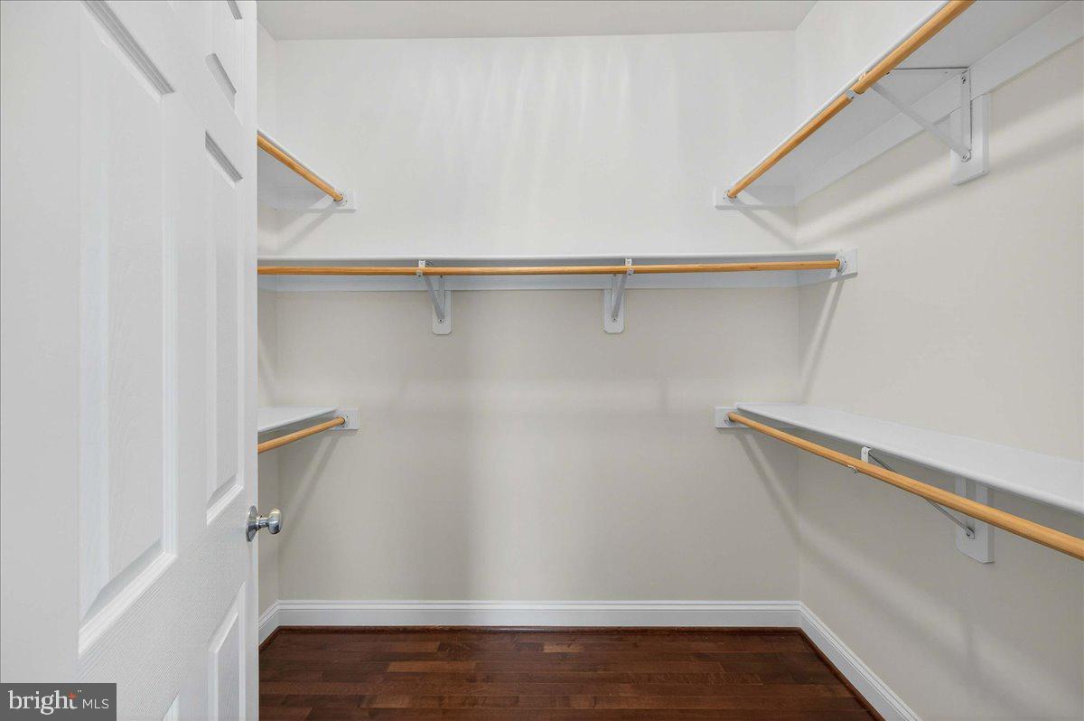 2081 HUTCHISON GROVE CT, FALLS CHURCH, Virginia 22043, 3 Bedrooms Bedrooms, ,2 BathroomsBathrooms,Residential,For sale,2081 HUTCHISON GROVE CT,VAFX2293160 MLS # VAFX2293160