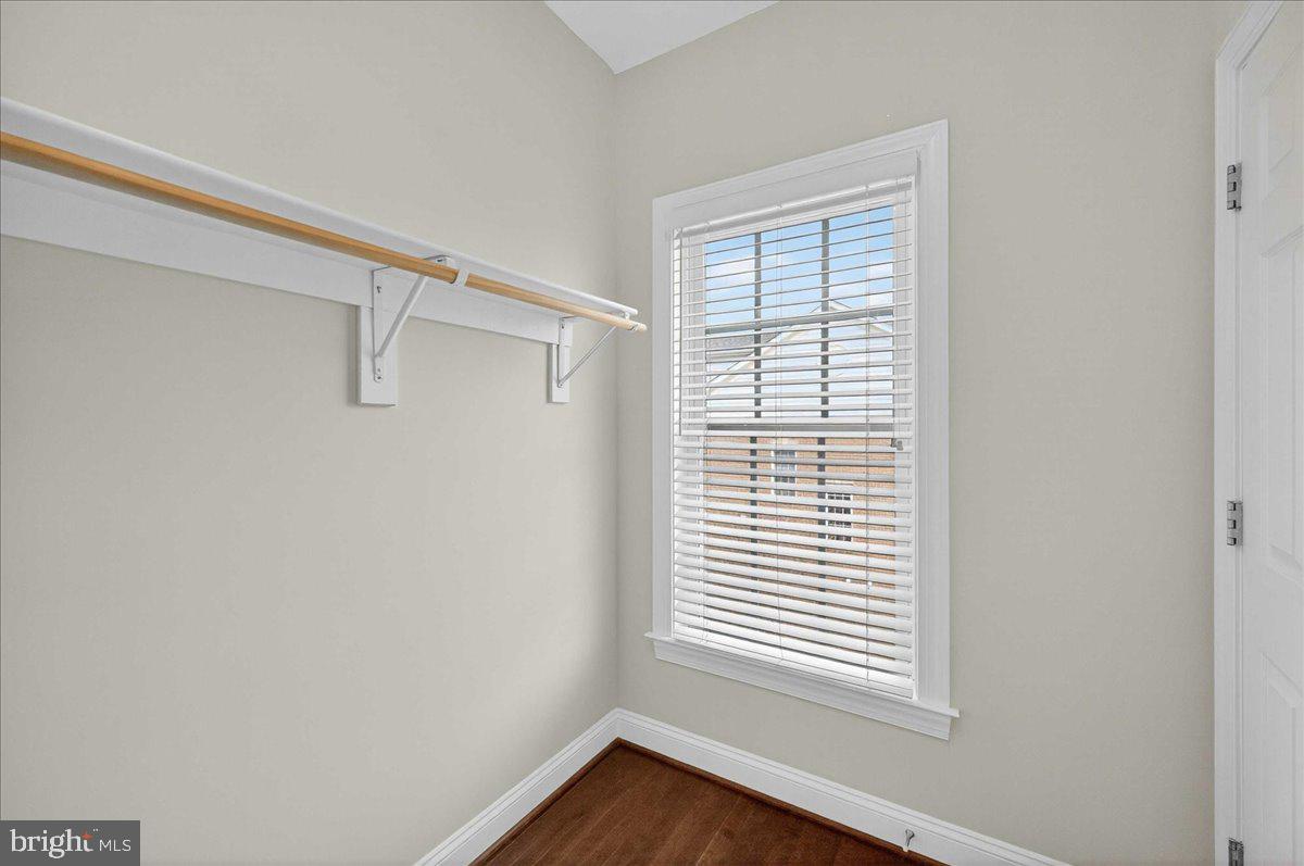 2081 HUTCHISON GROVE CT, FALLS CHURCH, Virginia 22043, 3 Bedrooms Bedrooms, ,2 BathroomsBathrooms,Residential,For sale,2081 HUTCHISON GROVE CT,VAFX2293160 MLS # VAFX2293160