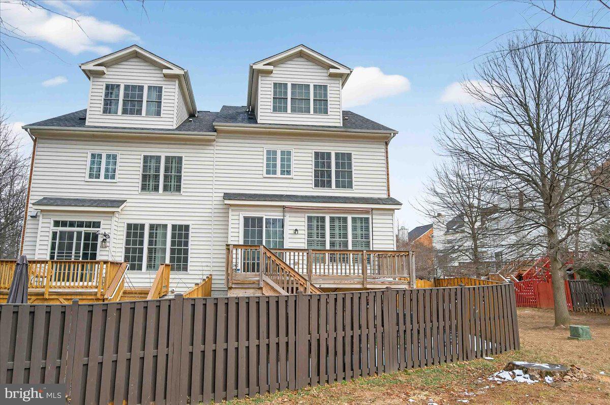 2081 HUTCHISON GROVE CT, FALLS CHURCH, Virginia 22043, 3 Bedrooms Bedrooms, ,2 BathroomsBathrooms,Residential,For sale,2081 HUTCHISON GROVE CT,VAFX2293160 MLS # VAFX2293160