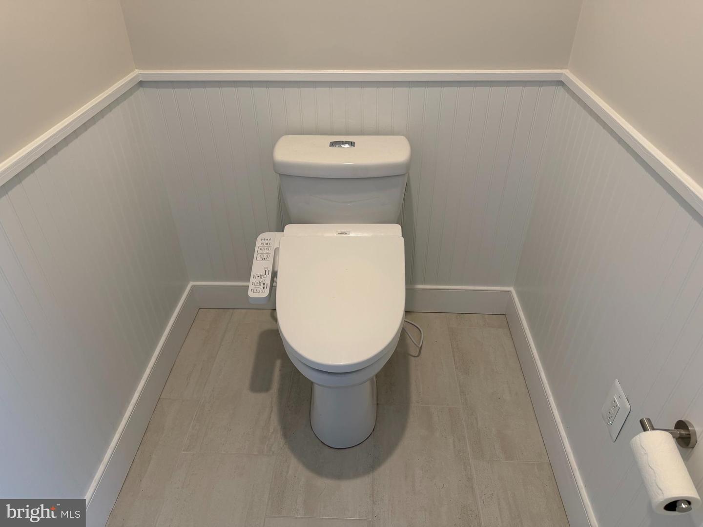 7405 STORM CT, FALLS CHURCH, Virginia 22043, 5 Bedrooms Bedrooms, ,5 BathroomsBathrooms,Residential,For sale,7405 STORM CT,VAFX2293208 MLS # VAFX2293208