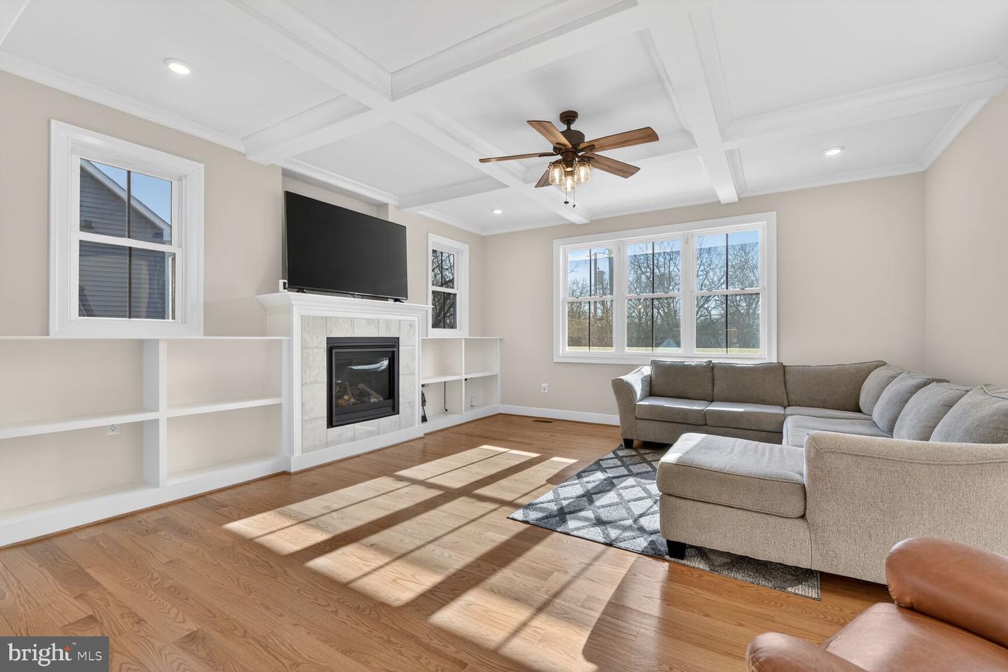 7405 STORM CT, FALLS CHURCH, Virginia 22043, 5 Bedrooms Bedrooms, ,5 BathroomsBathrooms,Residential,For sale,7405 STORM CT,VAFX2293208 MLS # VAFX2293208