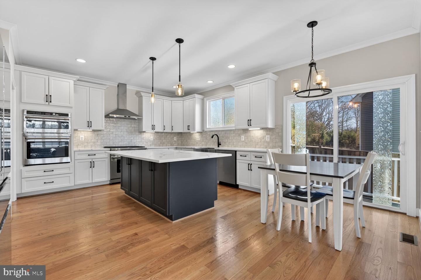 7405 STORM CT, FALLS CHURCH, Virginia 22043, 5 Bedrooms Bedrooms, ,5 BathroomsBathrooms,Residential,For sale,7405 STORM CT,VAFX2293208 MLS # VAFX2293208