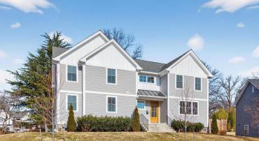 7405 STORM CT, FALLS CHURCH, Virginia 22043, 5 Bedrooms Bedrooms, ,5 BathroomsBathrooms,Residential,For sale,7405 STORM CT,VAFX2293208 MLS # VAFX2293208