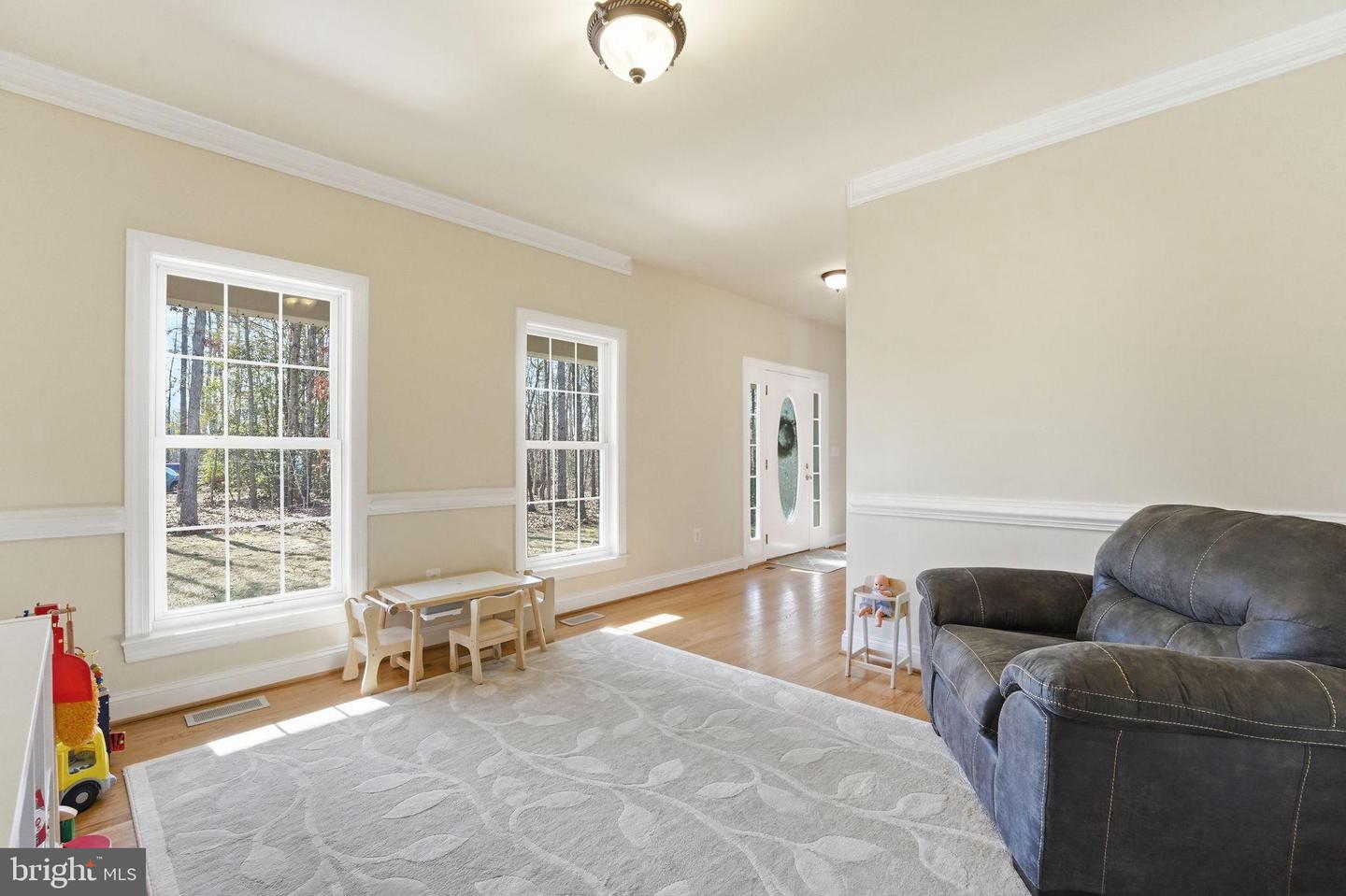 2171 TOWLES RD, MIDLAND, Virginia 22728, 4 Bedrooms Bedrooms, 13 Rooms Rooms,2 BathroomsBathrooms,Residential,For sale,2171 TOWLES RD,VAFQ2020756 MLS # VAFQ2020756