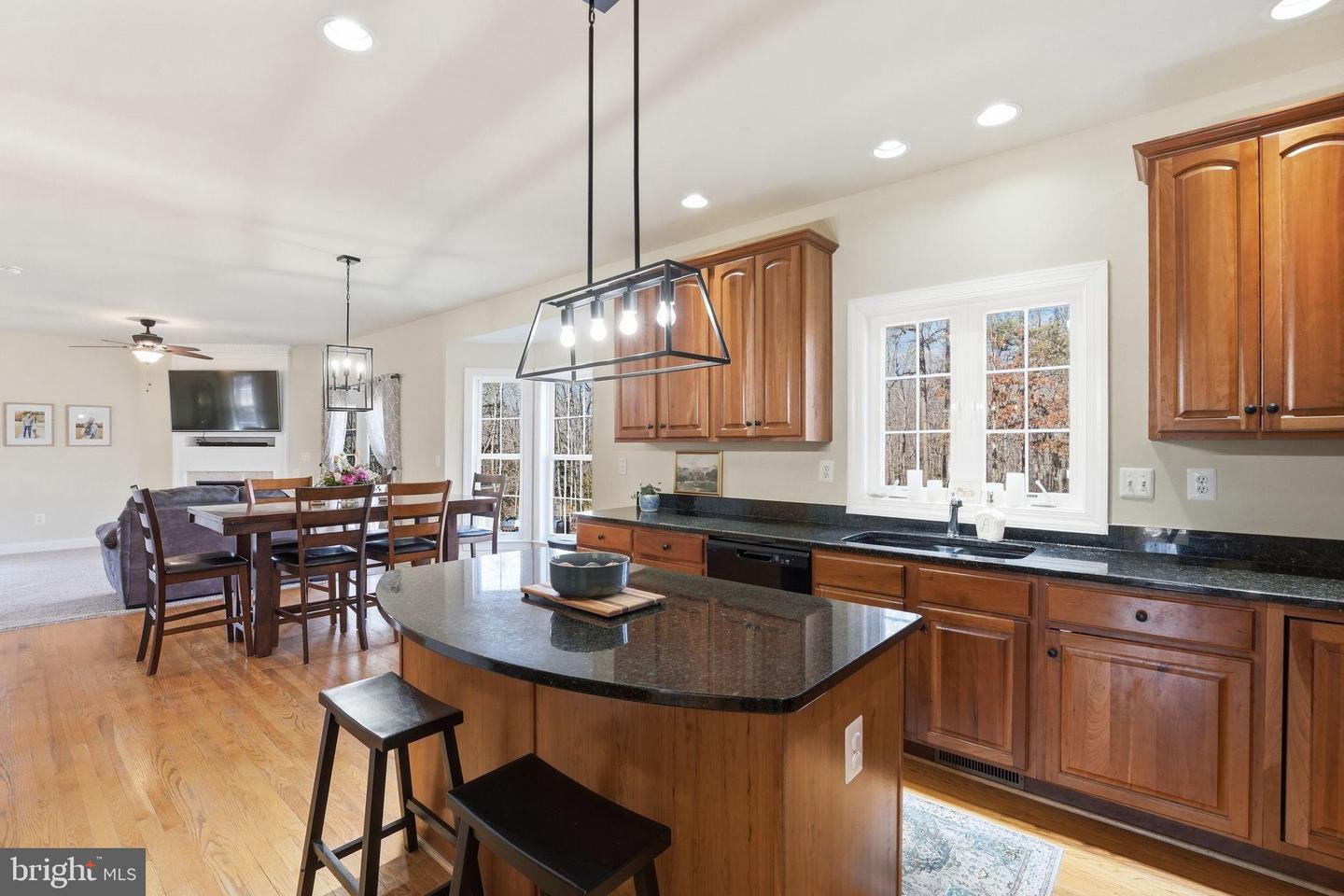 2171 TOWLES RD, MIDLAND, Virginia 22728, 4 Bedrooms Bedrooms, 13 Rooms Rooms,2 BathroomsBathrooms,Residential,For sale,2171 TOWLES RD,VAFQ2020756 MLS # VAFQ2020756