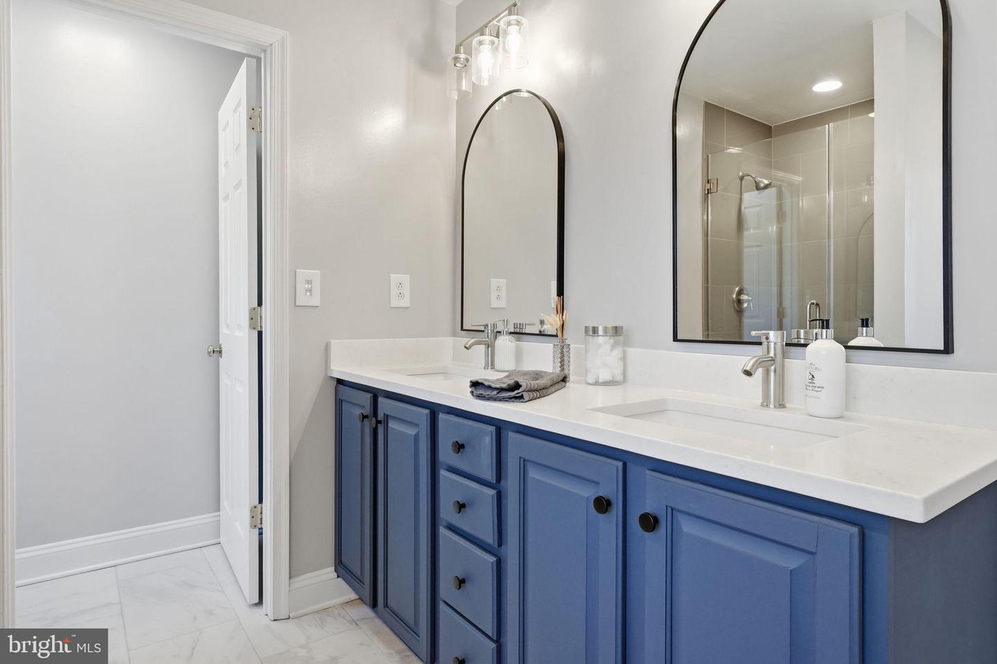 2171 TOWLES RD, MIDLAND, Virginia 22728, 4 Bedrooms Bedrooms, 13 Rooms Rooms,2 BathroomsBathrooms,Residential,For sale,2171 TOWLES RD,VAFQ2020756 MLS # VAFQ2020756