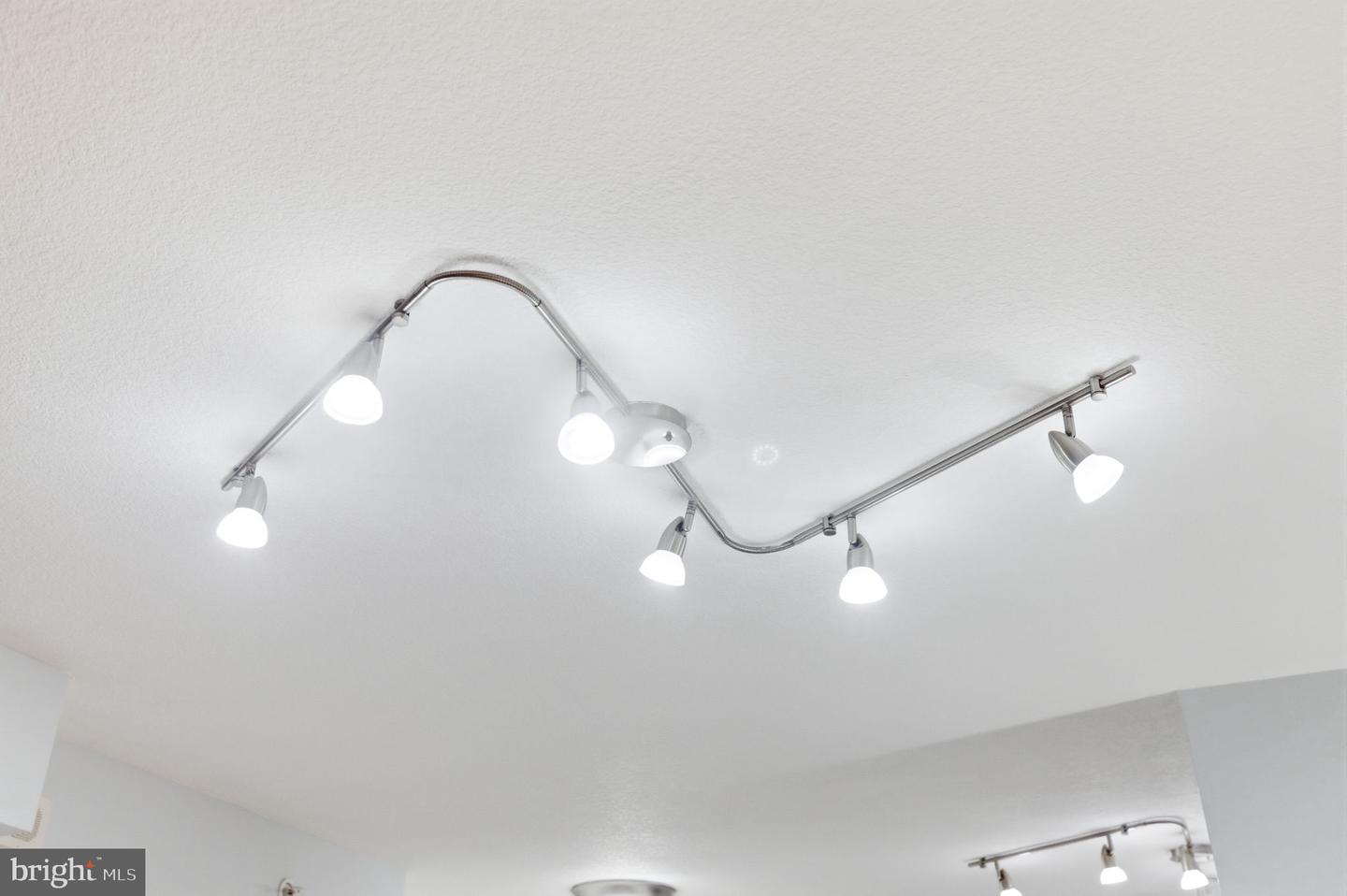 1021 N GARFIELD ST #404, ARLINGTON, Virginia 22201, 1 Bedroom Bedrooms, ,1 BathroomBathrooms,Residential,For sale,1021 N GARFIELD ST #404,VAAR2069384 MLS # VAAR2069384